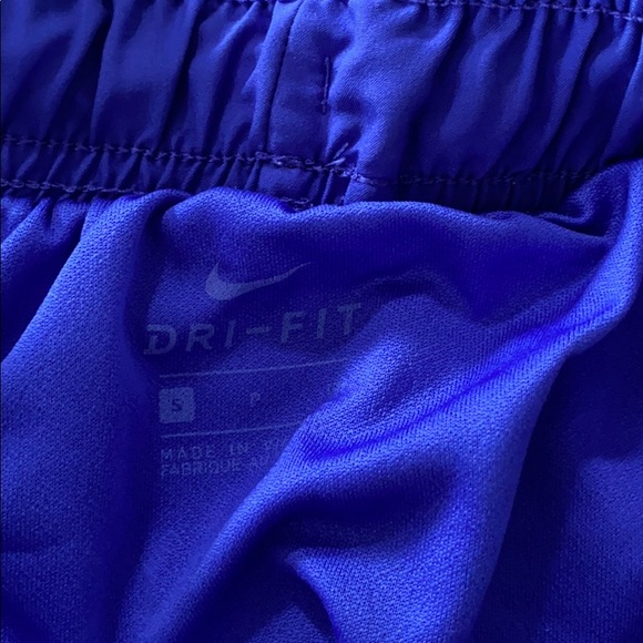 NIKE TEMPO DRY RUNNING SHORT - Picture 3 of 4